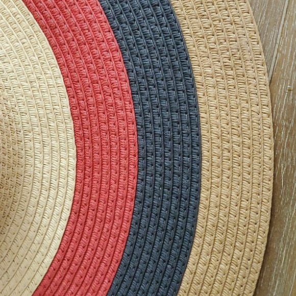5" Wide Brim Straw Beach Hat - Tan, Red &  Blue - Picture 7 of 10